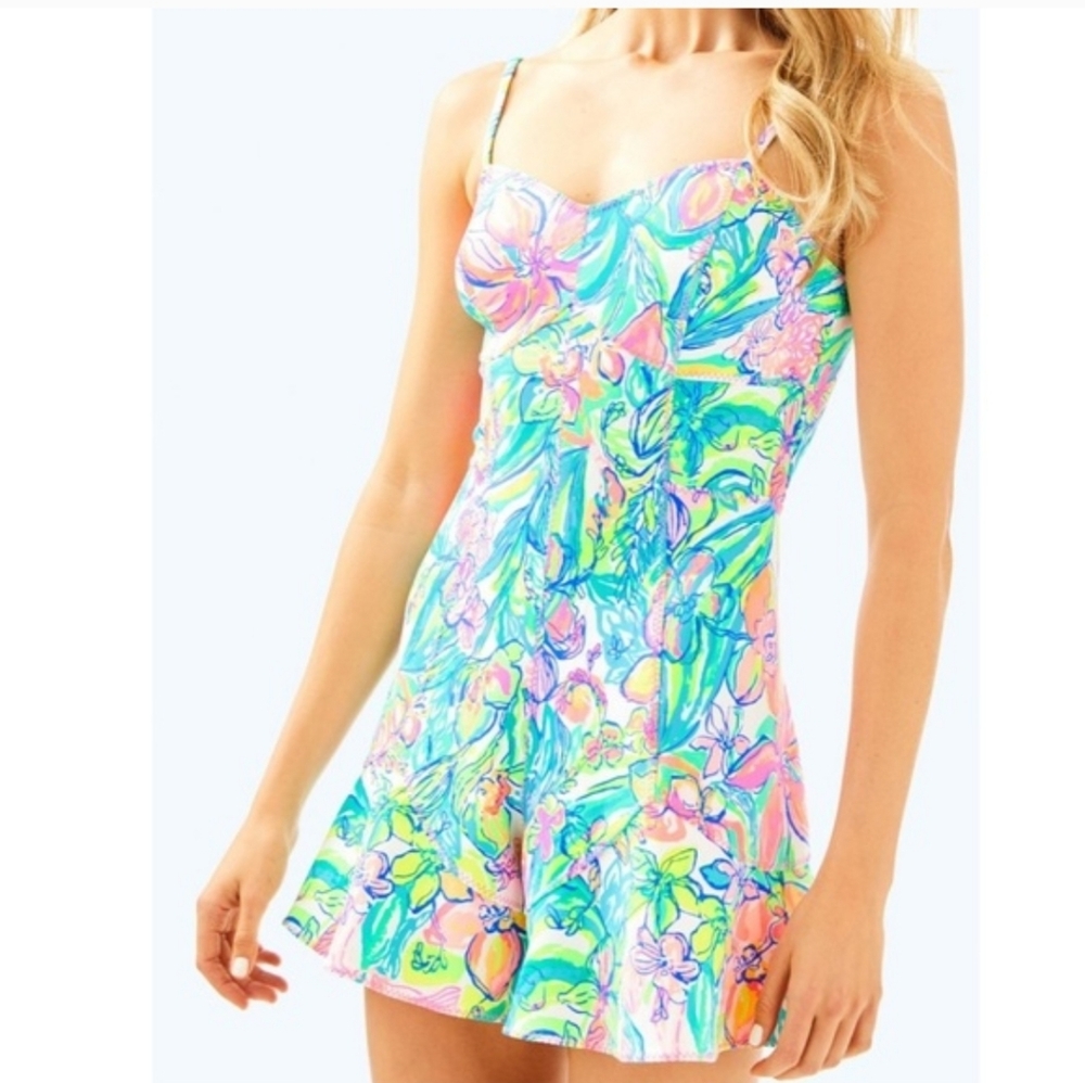 Lilly Pulitzer Coralie Romper Surf Gypsea Adjustable Straps Sz 6.